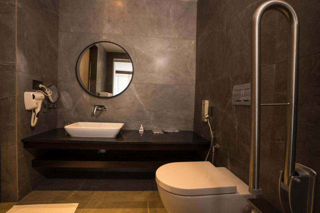 Hotel Saugandhika West Gate Wayanad Zewnętrze zdjęcie