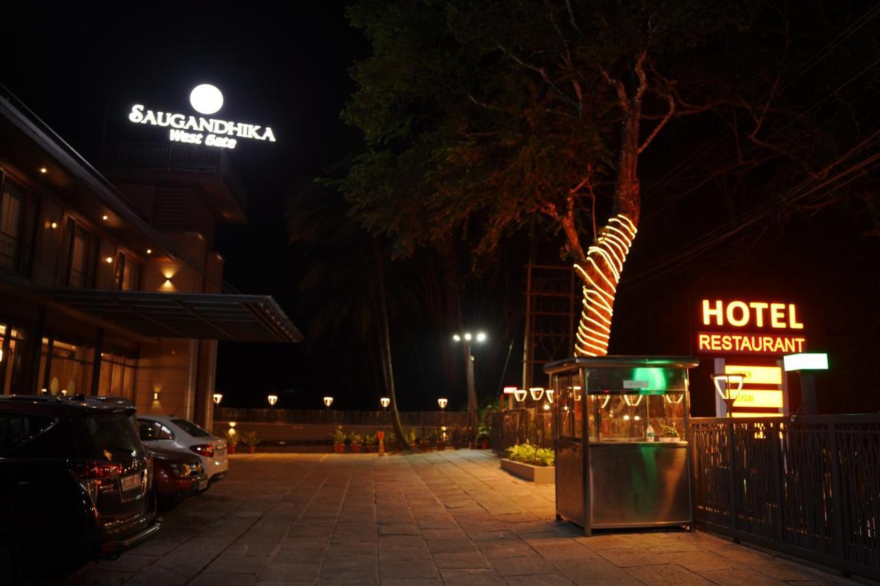 Hotel Saugandhika West Gate Wayanad Zewnętrze zdjęcie
